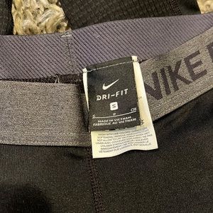 Nike pro fleece lined women’s compression leggings